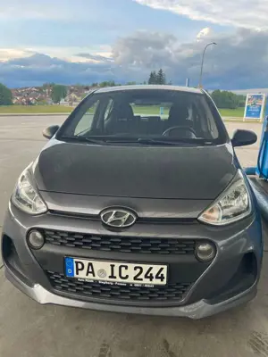 Hyundai i10 1.1 UEFA EURO 2012 Edition