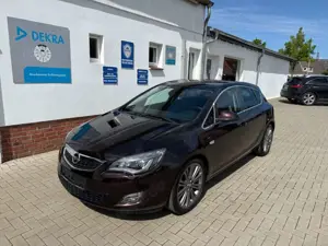 Opel Astra J 1.6 Lim. 5-trg. Sport
