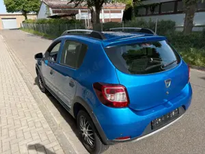 Dacia Sandero Bild 2