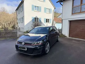 Volkswagen Golf GTI Golf VII 5-Türer Performance BlueMotion Technology DSG