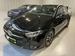 Mercedes-Benz A 180 Mercedes-Benz A 180 Progressive Garantie Standhzng