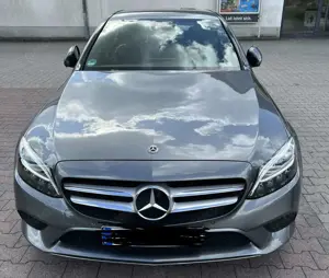 Mercedes-Benz C 180 C 180 CGI (205.040)