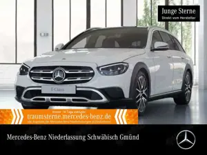 Mercedes-Benz E 220 d T 4M AVANTG+PANO+360+AHK+LED+STHZG+FAHRASS