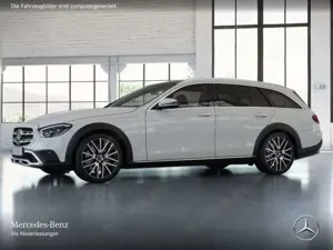 Mercedes-Benz E 220 d T 4M AVANTG+PANO+360+AHK+LED+STHZG+FAHRASS Bild 3