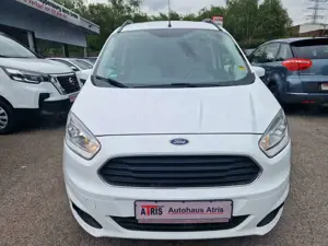 Ford Tourneo Courier Titanium
