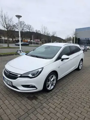Opel Astra Dynamic Start/Stop