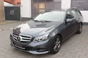 Mercedes-Benz E 300 BlueTec Hybrid AVANTGARDE (RÜCKFAHRKAMERA)