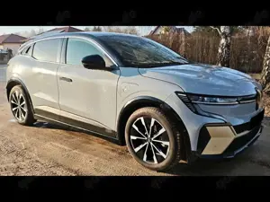 Renault Megane E-Tech 220 Comfort Range Iconic
