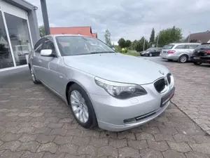 BMW 525 i LIMO/AUTOMATIK/XENON/NAVI/LEDER/S.CLOSE