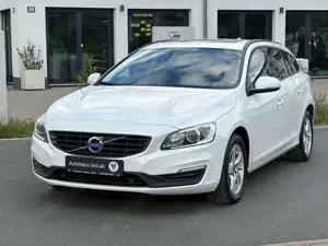 Volvo V60 Linje Business *Leder*Kamera*Xenon*SD*Navi* Bild 2
