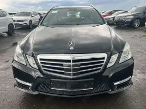 Mercedes-Benz E 350 E T-Modell AMG Pano Kamera Navi Xenon AHK Bild 2