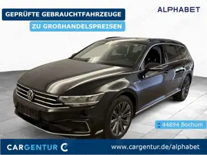Volkswagen Passat Variant 1.4 TSI Hybrid GTE AHK Pano S-Dach ACC