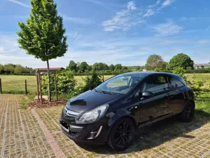 Opel Corsa Corsa 1.2 16V (ecoFLEX) Color Edition