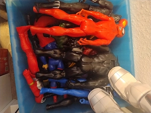 Actionfiguren zu verkaufen 