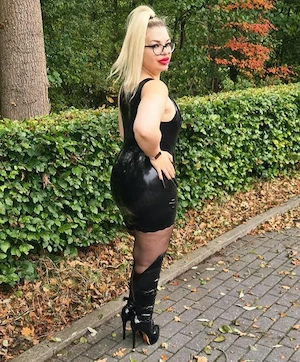 Bimbodoll MariellaSun: Live C2C & praller+GRATIS VIDEO! Bild 2