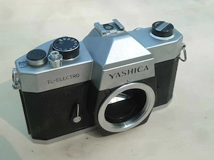 Yashica TL-Electro. Analoge 70er Jahre Vintage SLR-Kamera.