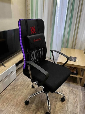  Defender Totem Gaming Stuhl LED RGB-Licht Bürostuhl