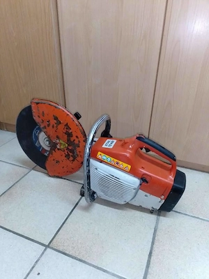 Stihl TS 400