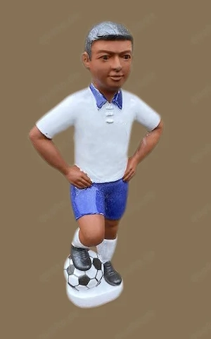 Fußballer als Dachfigur, Dachschmuck-Figur-Fußballer, Firstfigur Bild 3