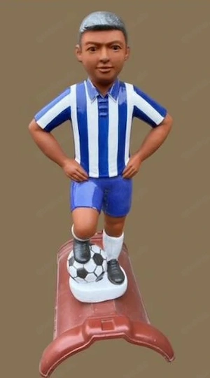 Fußballer als Dachfigur, Dachschmuck-Figur-Fußballer, Firstfigur Bild 9