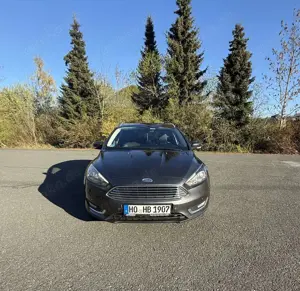 Ford Focus Turnier 1.5 EcoBoost Start-Stopp-System Aut. Titan