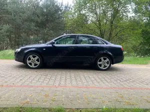Audi A4 Bild 2