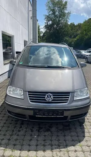 Volkswagen Sharan Bild 2