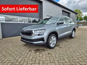 Skoda Karoq 1.5 TSI 150PS DSG Selection AHK Klimaautomatik Sit