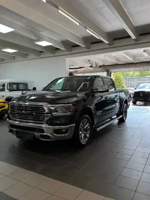 Dodge RAM 1500 Laramie BRD Unfallfrei LPG 1. H CREW C.