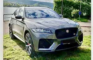 Jaguar F-Pace SVR AWD