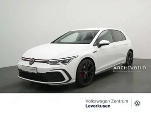 Volkswagen Golf VIII GTI DSG ACC SHZ LED PDC