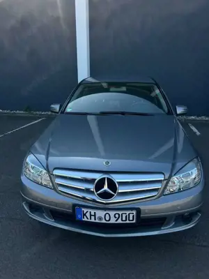 Mercedes-Benz C 180 CGI Automatik BlueEFFICIENCY
