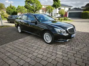 Mercedes-Benz E 200 E 200 CDI BlueEfficiency (212.205)