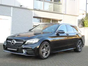 Mercedes-Benz C 200 T AMG-Line *Pano*AHK* Multibeam*Comand*