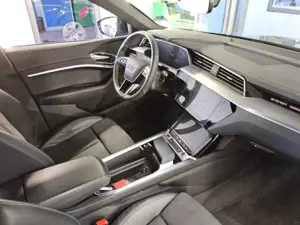 Audi e-tron 55 qu. advanced NAVI+PANO+MATRIX-LED Bild 4