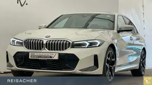BMW 330 e A xDrive Lim M-Sport AHK LCPro HUD 360° 19"