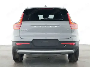 Volvo XC40 B3 Core 2WD Bild 3