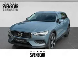 Volvo V60 Cross Country Cross Country Plus AWD StandHZG AHK Digitales Cock
