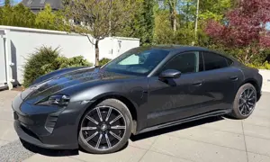 Porsche Taycan Taycan 4S Performancebatterie Plus Bild 2