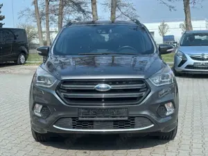 Ford Kuga Bild 2