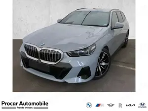 BMW 520 d Touring M Sport HUD ACC AHK 360°KAM RFK LM