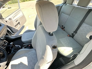 Ford fiesta Tüv bis 9 26 ..    