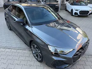 Audi A3 Limousine 35 TFSI S line - Matrix, AHK