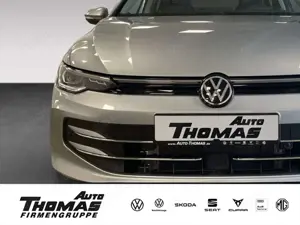 Volkswagen Golf 1.5 eTSI DSG Style AHK Navi Klima Shz