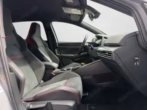 Volkswagen Golf GTI Clubsport 2.0 TSI Q.LIGHT LED-Matrix NA Bild 5