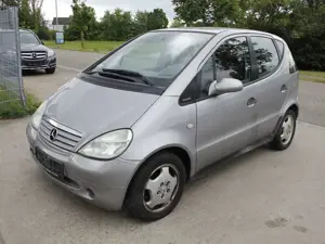 Mercedes-Benz A 140 A 140 Elegance Halbautomatik