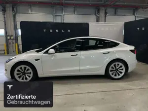 Tesla Model 3 Bild 4