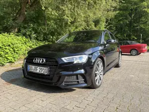 Audi A3 1.5 TFSI Sportback S tronic - Alcantara
