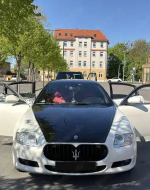 Maserati Quattroporte Luxury  4Door-Ferrari Bild 5