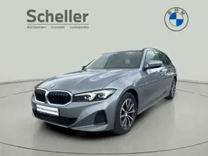 BMW 318 d Head-Up HiFi DAB Pano.Dach RFK Tempomat